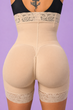 Cargar imagen en el visor de la galería, LEYLA