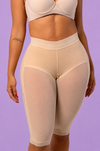 Cargar imagen en el visor de la galería, Pantalón levantacola RUTH
