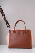 Cargar imagen en el visor de la galería, Cartera Regina
