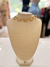 Cargar imagen en el visor de la galería, joyerias PR y flores
