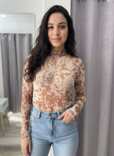 Cargar imagen en el visor de la galería, blusas transparente
